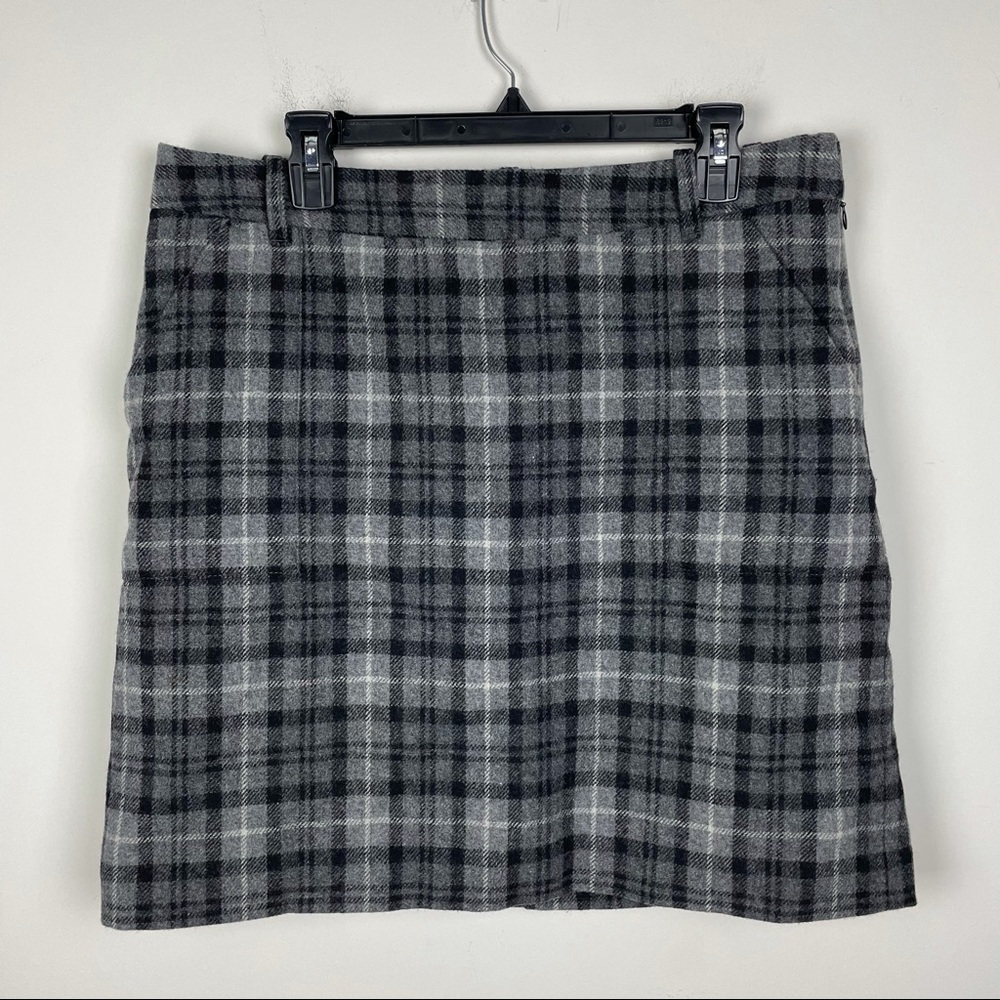 Eddie Bauer Wool Gray Plaid Mini Skirt Size 12